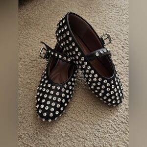 Black Studded Mary Jane Flats 🖤 NWOT
